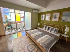 T-house 10 -6BR Max15ppl whole house with pool