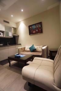 Naylover Hotel Suites