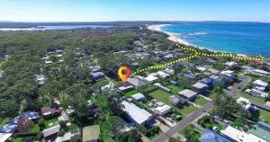 Ocean Break at Berrara - Berrara