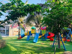 Oceanami Villas & Beach Club