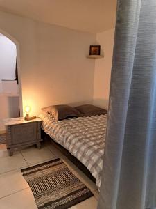 Studio sur les hauteurs de La Ciotat vue mer