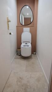 Appartements Logement amoureux de luxe colle a PARIS : photos des chambres