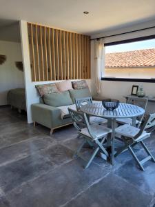 Appartements Gite au pied du mont ventoux : photos des chambres