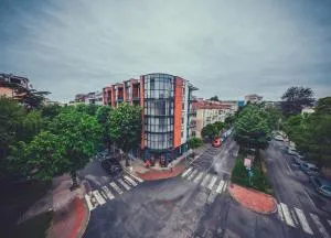 City Center Apartments - Stremtsi