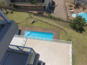 ST Tropez 403 Manaba Beach Margate