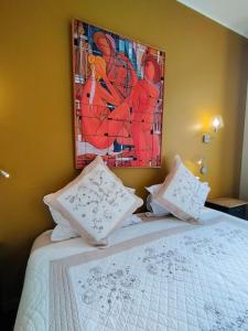 Hotels Les Arcades Le Lion D'or : photos des chambres