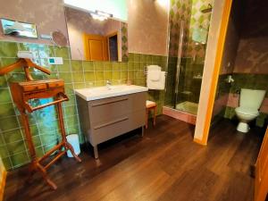 Hotels Les Arcades Le Lion D'or : photos des chambres