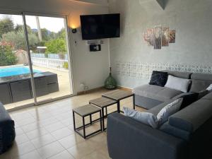 Villas VILLA tous conforts avec Piscine privee et acces Plage : photos des chambres