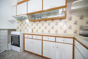 Keratsini 2 bedroom 4 pers apart by MPS