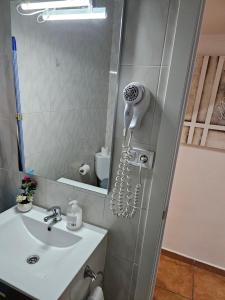 Apartamento Doble Exterior en la GRAN VIA #45 de Madrid 7-2