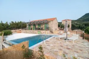 Nymfes Villas - Pisaëtós