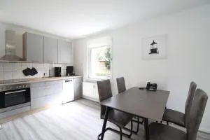 8 Freunde sollt Ihr sein! - 吕登沙伊德 8 Freunde sollt Ihr sein! - 吕登沙伊德