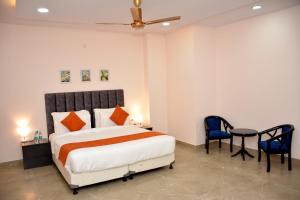 Hotel The Grand