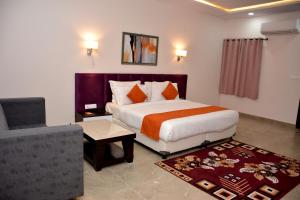 Hotel The Grand