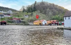 2 Bedroom Beautiful Home In Feda - 弗莱克菲尤尔