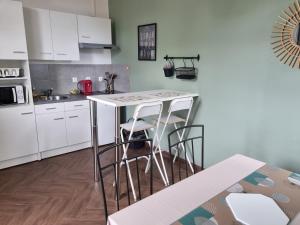 Logement entier indépendant- 2 à 4 pers - Parking clos - Terrasse