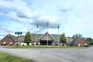 Quality Inn Dublin I-81 - 白硫磺泉镇