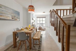 Baleal Beachfront Duplex