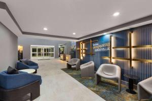 Hawthorn Extended Stay by Wyndham Knoxville