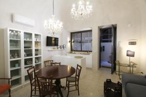 Tre Vie apARTment 80