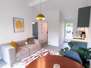 Maisons de vacances Charmante maison avec Jardin : photos des chambres