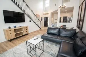 Legends 4408 Unit C - Florence