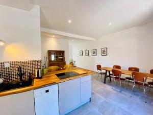 Appartements Oasis Urbaine - Spacieux et calme avec patio : photos des chambres