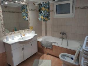 Capital Apartment Iraklitsa