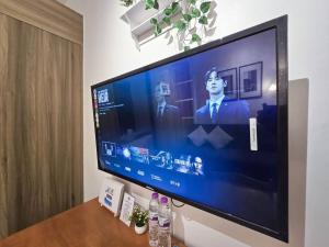 1BR Condotel with Balcony at FAME Residences #FM22