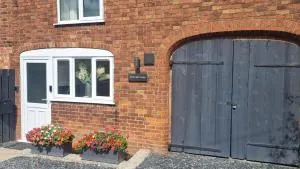 Wheelwright's Cottage - Shirley