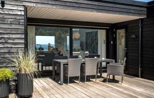 Gorgeous Home In Asnæs With Sauna