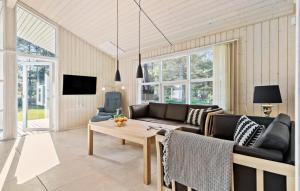 Pet Friendly Home In Ålbæk With Wifi