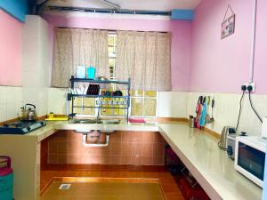 Zurie Muslim Homestay