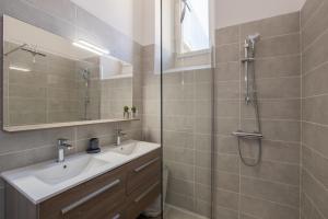Appartements T4 Cosy Centre ville Chateau WIFI : photos des chambres