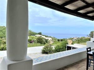 Casa La Papera - in centro a Malfa