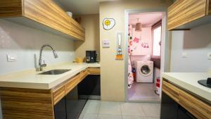 Apartamento Alhambra a 8 minutos del Centro de Granada con Parking Privado