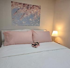 Kozy Stay,신당역도보4분,동대문,ddp,명동,홍대,경복궁,서울타워,종로,강남,이태원,잠실,K-pop