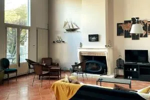 Maison proche du centre de Paris calme et verdure - 维勒瑞夫