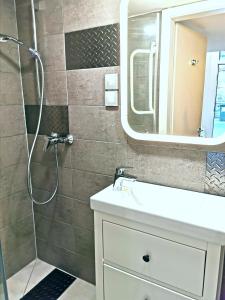 Downtown studio next to the Basilica