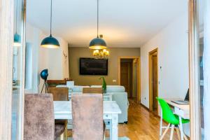 Apartamento a 15 minutos de Baqueira con parking y terraza