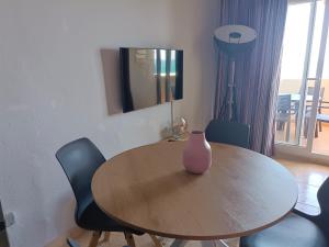 Benalbeach con vistas en primera linea de playa