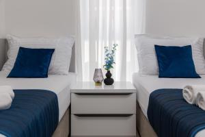 Luxury apartment Edvina with private parking