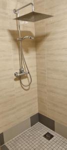 Smart Large Room with disabled facilities Idealy Located near Doncaster - Rotherham -Sheffield