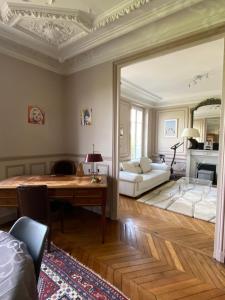 Appartements Appartement Haussmannien : photos des chambres