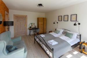 Widok na Wisłę by Rentoom