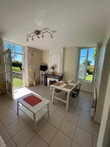 Sejours a la campagne Le Domaine des Aguins : photos des chambres