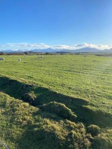 Pen llyn holiday cottages and caravan