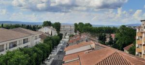 Hotels KYRIAD ORANGE Centre Ville - HOTEL & RESTAURANT & BAR - La Galerie d'Art des Princes - Provence Alpes Cote d'Azur - France - Proche A7-A9 - exit21- Chateauneuf-du-Pape Avignon Bollene Nimes - 24h-24h : photos des chambres