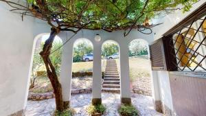 Villa Elvira wonderful view- BGL