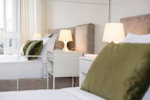 Brittos Avenue Apartment in Gaia Porto